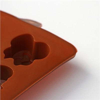 Форма для шоколада Доляна «Насекомые», силикон, 22×11,5×2 см, 8 ячеек, цвет коричневый
