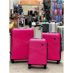 Комплект из 3 чемоданов 1755623-13