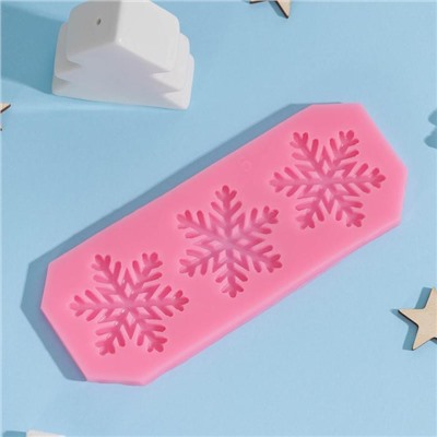 Молд «Снежинки», силикон, 17,5×6,8×0,5 см, цвет розовый