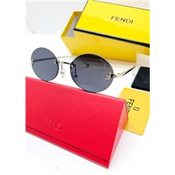 Набор женские солнцезащитные очки, коробка, чехол + салфетки #21245637