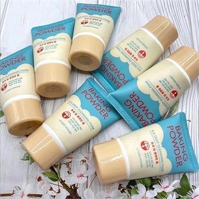 Пенка для умывания Etude House Baking Powder Pore Cleansing Foam ВВ 30мл